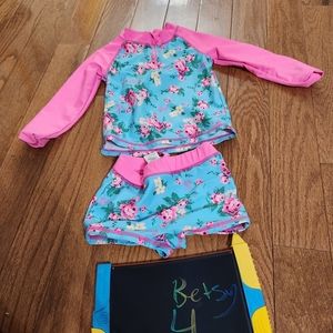 Betsy Johnson girl swimsuit bathing suit rash guard boy shorts flowers floral 4